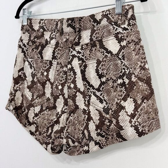 H&M Brown Cream Snakeskin Print High Rise Stretch Cotton Denim Bootie Shorts - Picture 8 of 13